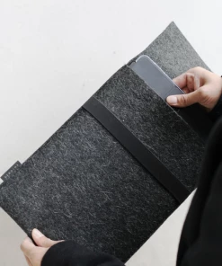 Oxford & Evergreen Bags & Baggage Berdine Wool Felt Laptop Sleeve, 15 & 16 Inch, Gray