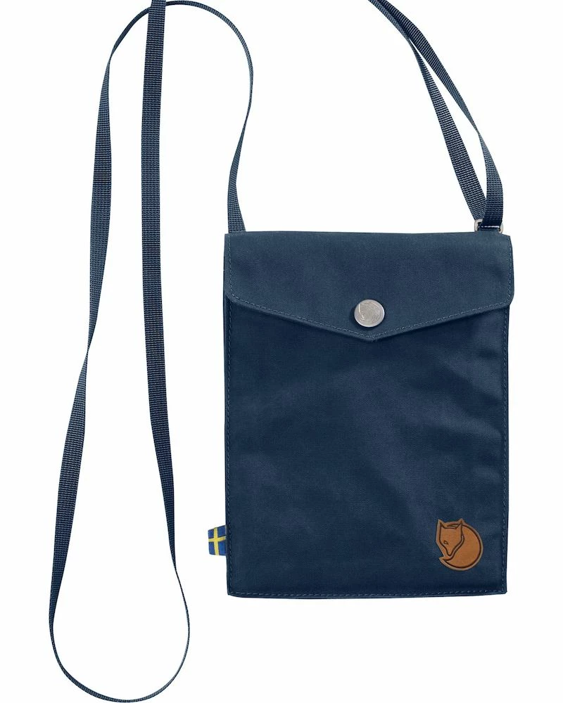 Oxford & Evergreen Fjällräven Everyday Outdoor Pocket, Deep Forest (12 Colors) (5.5" X 7.1") 3 Oxford & Evergreen Fjällräven Everyday Outdoor Pocket, Deep Forest (12 Colors) (5.5" X 7.1")