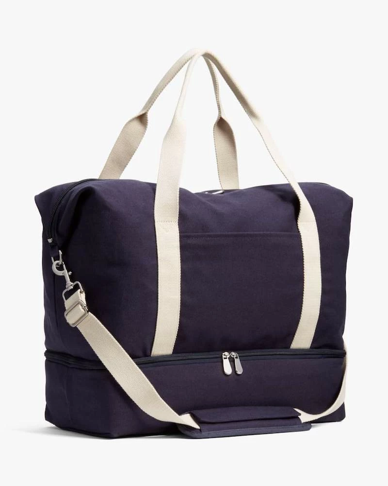 Oxford & Evergreen Lo & Sons Catalina Deluxe Large Organic Cotton Weekender Bag, Small (18"), Deep Navy (5 Colors) 3 Oxford & Evergreen Lo & Sons Catalina Deluxe Large Organic Cotton Weekender Bag, Small (18"), Deep Navy (5 Colors)